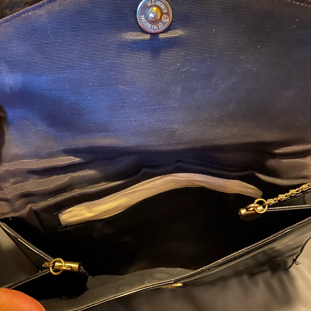 Vintage purses - Picture 2 of 4